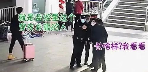 警察和小伙吃瓜,警察与小伙共品瓜香,和谐警民关系暖人心